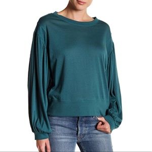 Oversized sleeve sweater